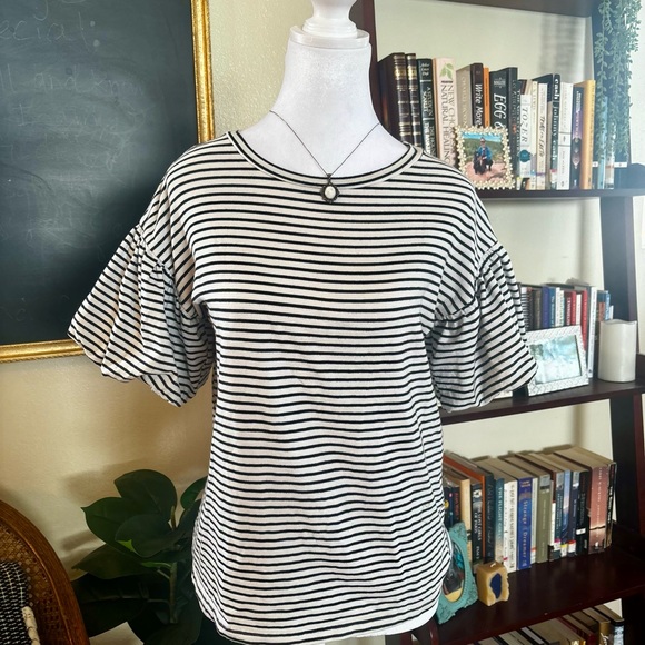 Striped Peplum Sleeve T-Shirt - Picture 2 of 6
